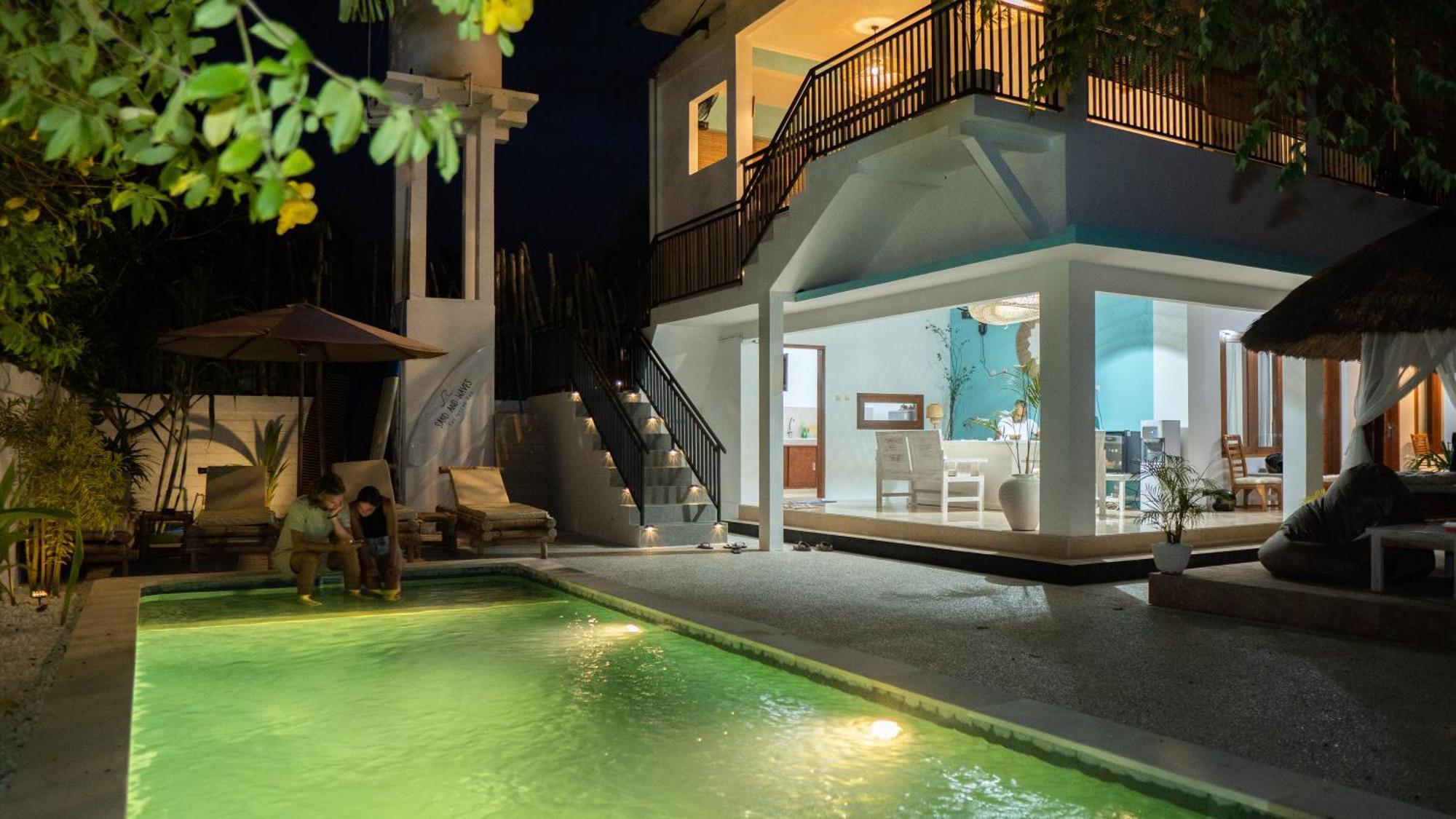 The White Bay Lombok Apartment Kuta  Exterior foto
