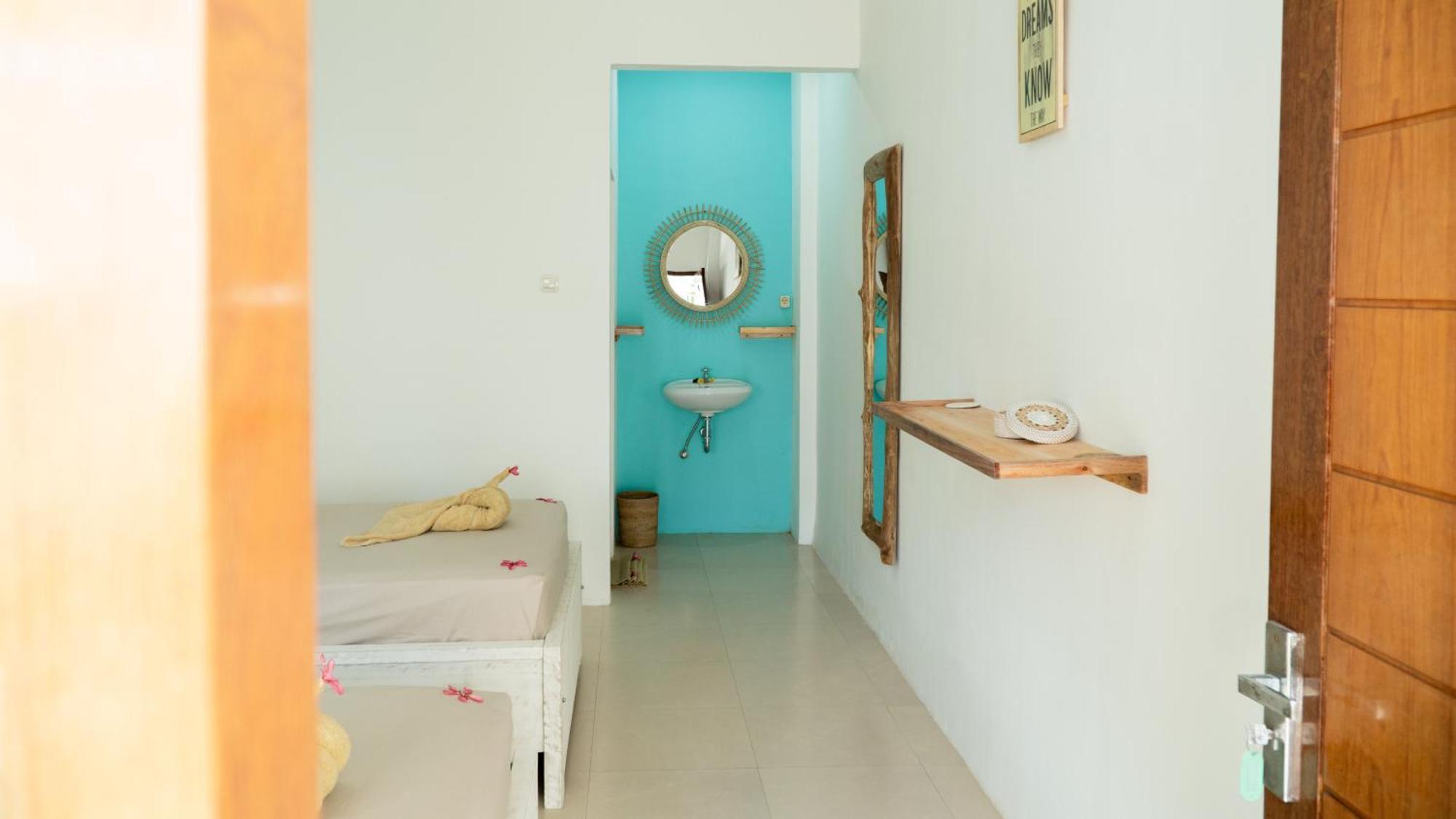 The White Bay Lombok Apartment Kuta  Exterior foto